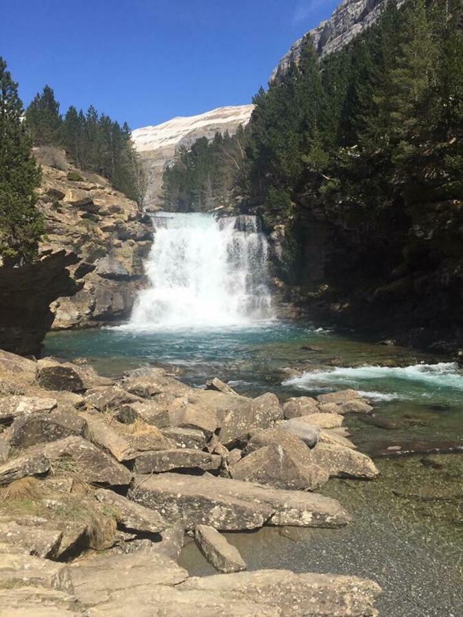 Leyendas Del Pirineo 피스칼 외부 사진